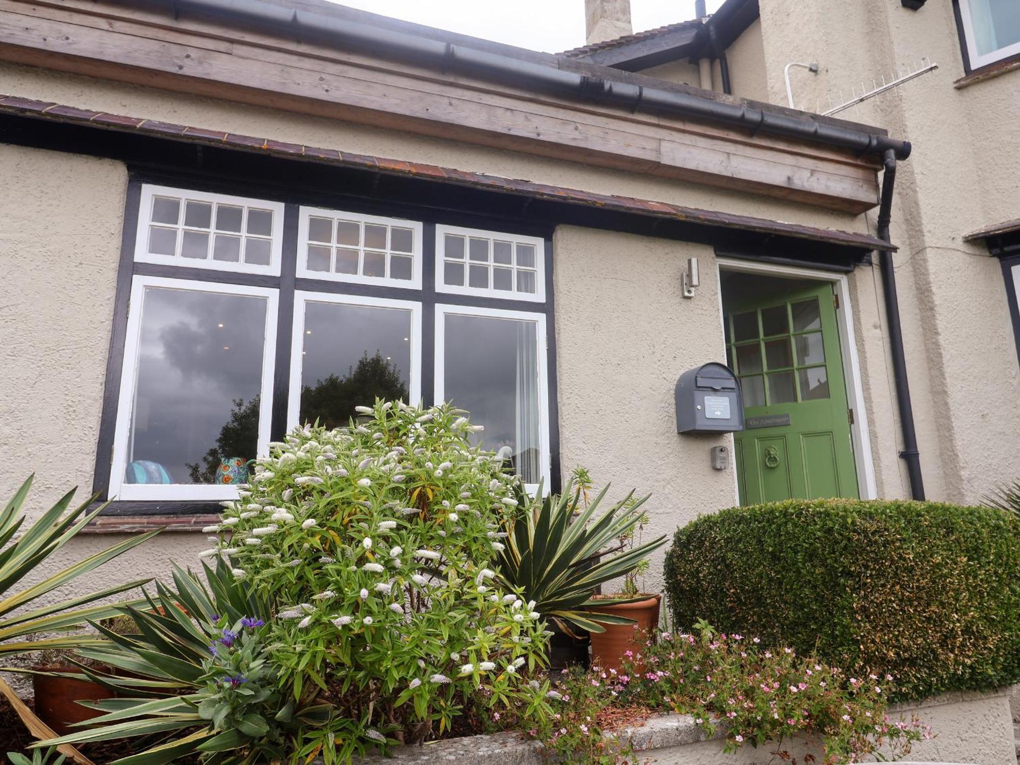 The Apartment At Queen Anne'S Lodge Lyme Regis Zewnętrze zdjęcie